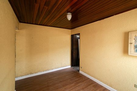 Sala de casa para alugar com 2 quartos, 140m² em Parque Casa de Pedra, São Paulo