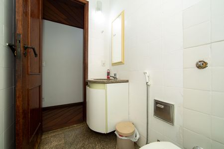 Apartamento à venda com 107m², 3 quartos e 1 vagaBANHEIRO1