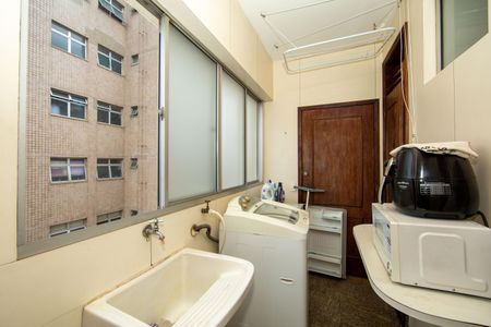 Apartamento à venda com 107m², 3 quartos e 1 vagaAREA DE SERVICO