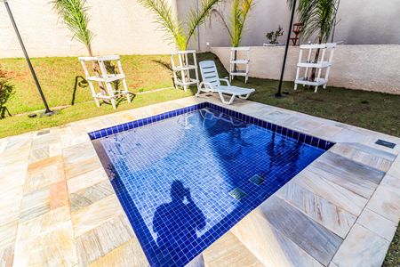 Apartamento para alugar com 43m², 2 quartos e 1 vaga Apartamento para alugar com 43m², 2 quartos e 1 vagaÁrea comum - Piscina