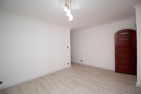 Sala de casa para alugar com 5 quartos, 375m² em Vila Iorio, São Paulo