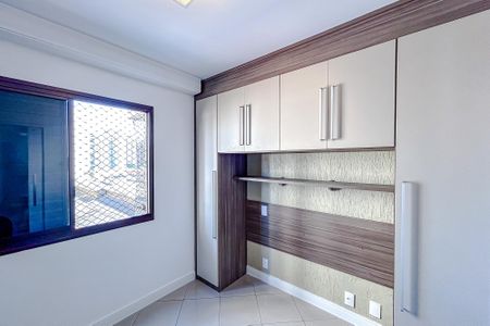 Apartamento à venda com 57m², 2 quartos e 1 vagaQuarto 1