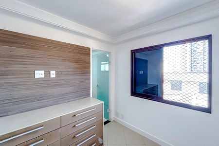 Apartamento à venda com 57m², 2 quartos e 1 vagaSuíte