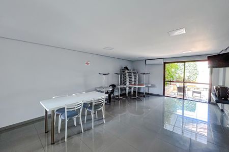Apartamento à venda com 57m², 2 quartos e 1 vagaÁrea comum - Salão de festas