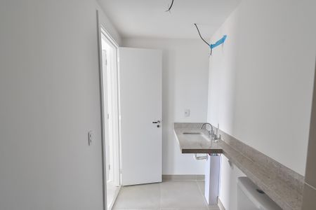 Apartamento à venda com 149m², 3 quartos e 2 vagas Apartamento à venda com 149m², 3 quartos e 2 vagasBanheiro da suíte 2