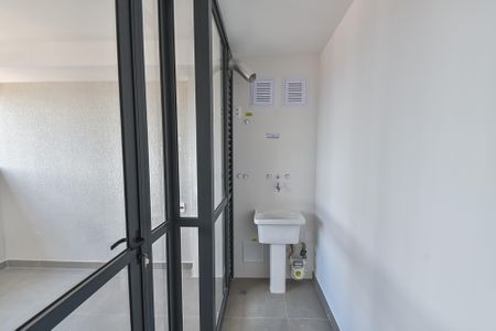 Apartamento à venda com 149m², 3 quartos e 2 vagas Apartamento à venda com 149m², 3 quartos e 2 vagasÁrea de serviço