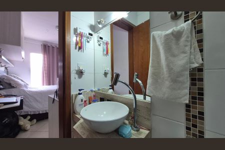 Apartamento à venda com 55m², 2 quartos e 1 vagaBanheiro da suíte