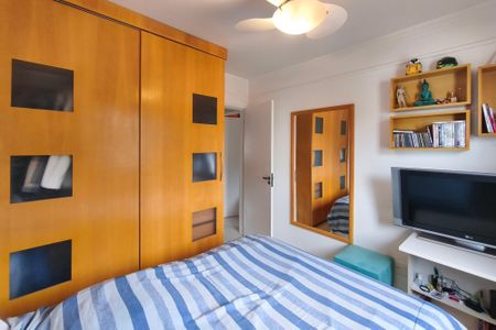 Casa de condomínio à venda com 151m², 4 quartos e 2 vagasQuarto 3