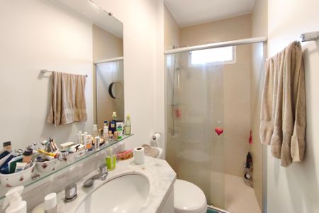 Casa de condomínio à venda com 151m², 4 quartos e 2 vagasBanheiro Suíte