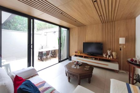 Sala de Estar de casa de condomínio à venda com 4 quartos, 151m² em Jardim Santa Marcelina, Campinas