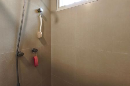 Casa de condomínio à venda com 151m², 4 quartos e 2 vagasBanheiro Suíte