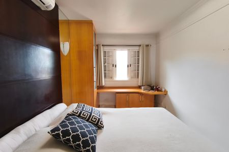 Casa de condomínio à venda com 151m², 4 quartos e 2 vagasQuarto 4