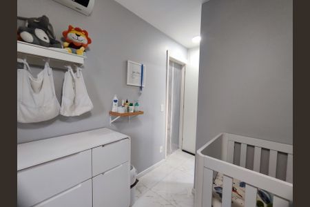 Apartamento à venda com 150m², 4 quartos e 2 vagasSuíte 2