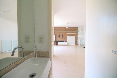 Apartamento à venda com 160m², 2 quartos e 3 vagas Apartamento à venda com 160m², 2 quartos e 3 vagasBanheiro da Cobertura
