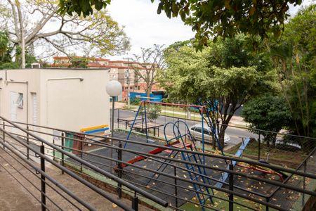 Apartamento para alugar com 50m², 2 quartos e 1 vaga Apartamento para alugar com 50m², 2 quartos e 1 vagaÁrea comum - Playground