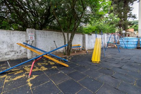 Apartamento para alugar com 50m², 2 quartos e 1 vaga Apartamento para alugar com 50m², 2 quartos e 1 vagaÁrea comum - Playground