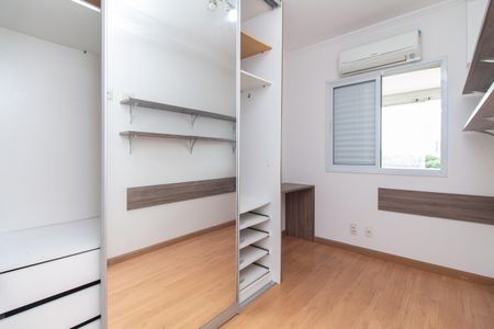 Apartamento à venda com 78m², 3 quartos e 2 vagasQuarto 1
