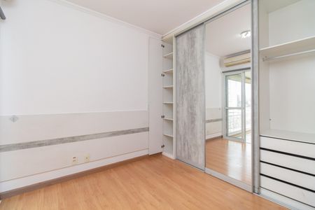 Apartamento à venda com 78m², 3 quartos e 2 vagasSuíte