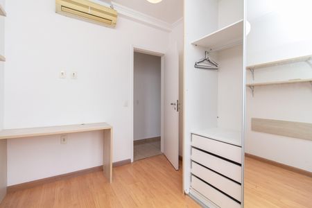 Apartamento à venda com 78m², 3 quartos e 2 vagasQuarto 2
