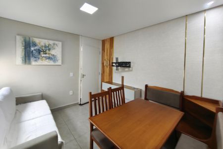 Sala de apartamento para alugar com 2 quartos, 50m² em Jardim do Lago Ii, Campinas