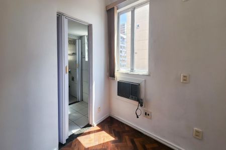 Sala de apartamento à venda com 1 quarto, 35m² em Santa Teresa, Rio de Janeiro