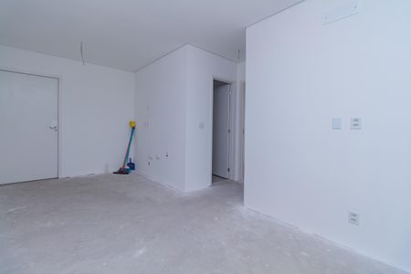 Sala e Cozinha de apartamento à venda com 2 quartos, 53m² em Ipiranga, São Paulo