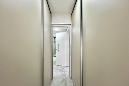 Apartamento à venda com 92m², 3 quartos e 2 vagasCloset da suíte