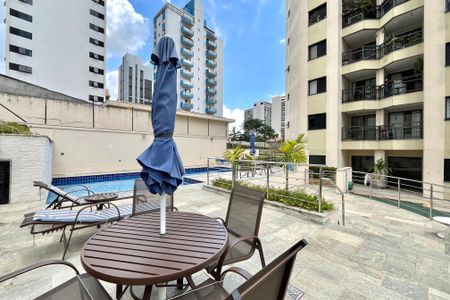 Apartamento à venda com 92m², 3 quartos e 2 vagasÁrea comum - Piscina