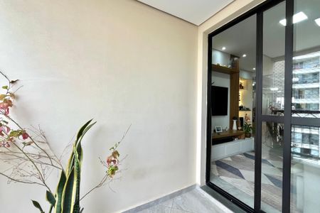 Apartamento à venda com 92m², 3 quartos e 2 vagasVaranda