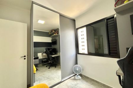 Apartamento à venda com 92m², 3 quartos e 2 vagasQuarto 3