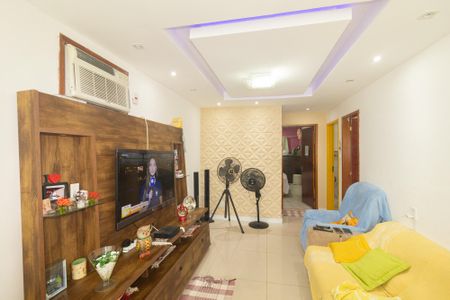 Sala de casa para alugar com 2 quartos, 170m² em Guaratiba, Rio de Janeiro