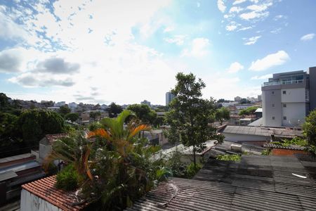 Apartamento à venda com 120m², 2 quartos e 2 vagasVista da suíte 