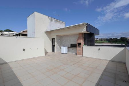 Apartamento à venda com 120m², 2 quartos e 2 vagasCobertura