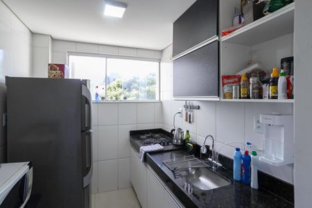 Apartamento à venda com 120m², 2 quartos e 2 vagasCozinha