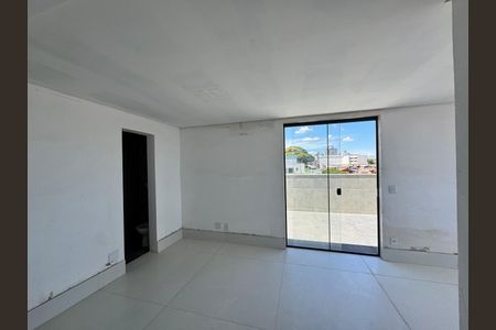 Apartamento à venda com 3 quartos, 163m² em Inconfidentes, Contagem