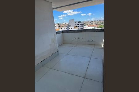 Apartamento à venda com 3 quartos, 163m² em Inconfidentes, Contagem