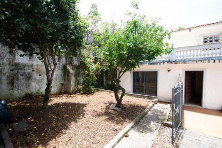 Casa à venda com 350m², 3 quartos e 5 vagasquintal e edicula quarto de serviço