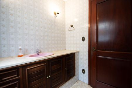 Casa à venda com 350m², 3 quartos e 5 vagaslavabo