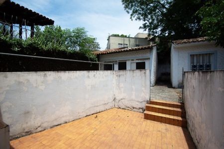 Casa à venda com 350m², 3 quartos e 5 vagaslavanderia