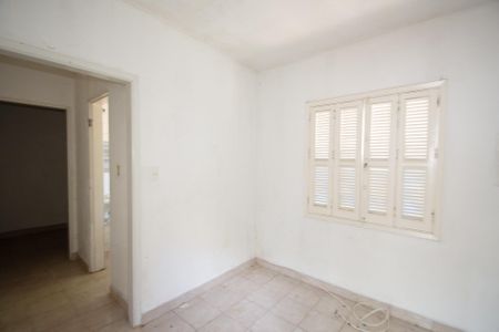 Casa à venda com 350m², 3 quartos e 5 vagasedicula quarto de serviço