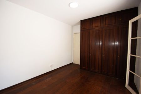 Casa à venda com 350m², 3 quartos e 5 vagasquarto 3