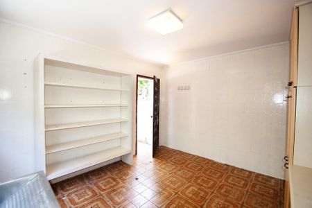 Casa à venda com 350m², 3 quartos e 5 vagaslavanderia