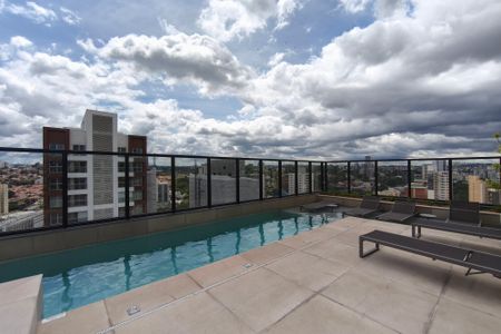 Apartamento para alugar com 55m², 1 quarto e 1 vagaÁrea comum - Piscina