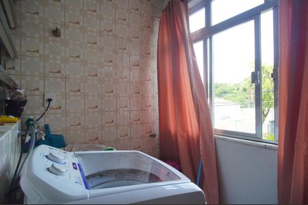 Apartamento à venda com 74m², 2 quartos e 1 vagaÁrea de Serviço