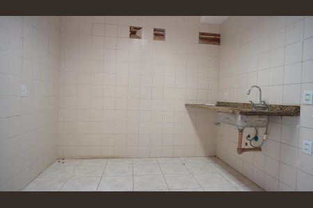 Cozinha  de casa de condomínio para alugar com 4 quartos, 217m² em Vila Jardim, Porto Alegre