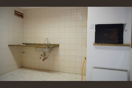 Cozinha  de casa de condomínio para alugar com 4 quartos, 217m² em Vila Jardim, Porto Alegre