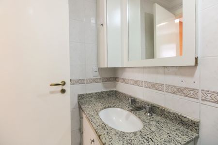 Apartamento para alugar com 98m², 3 quartos e 2 vagasBanheiro Suíte 
