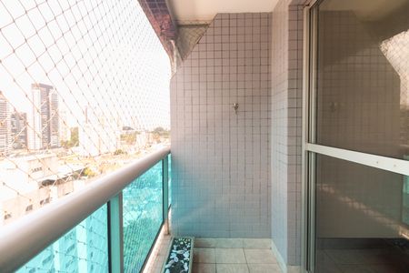 Apartamento para alugar com 98m², 3 quartos e 2 vagasVaranda 