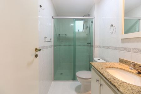 Apartamento para alugar com 98m², 3 quartos e 2 vagasBanheiro Social 