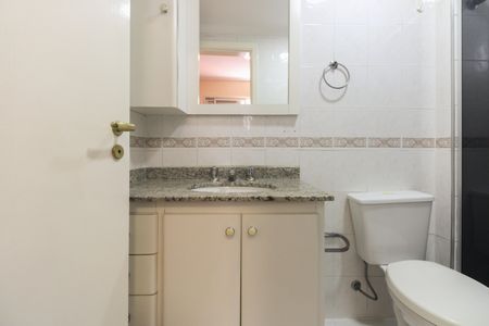 Apartamento para alugar com 98m², 3 quartos e 2 vagasBanheiro Suíte 